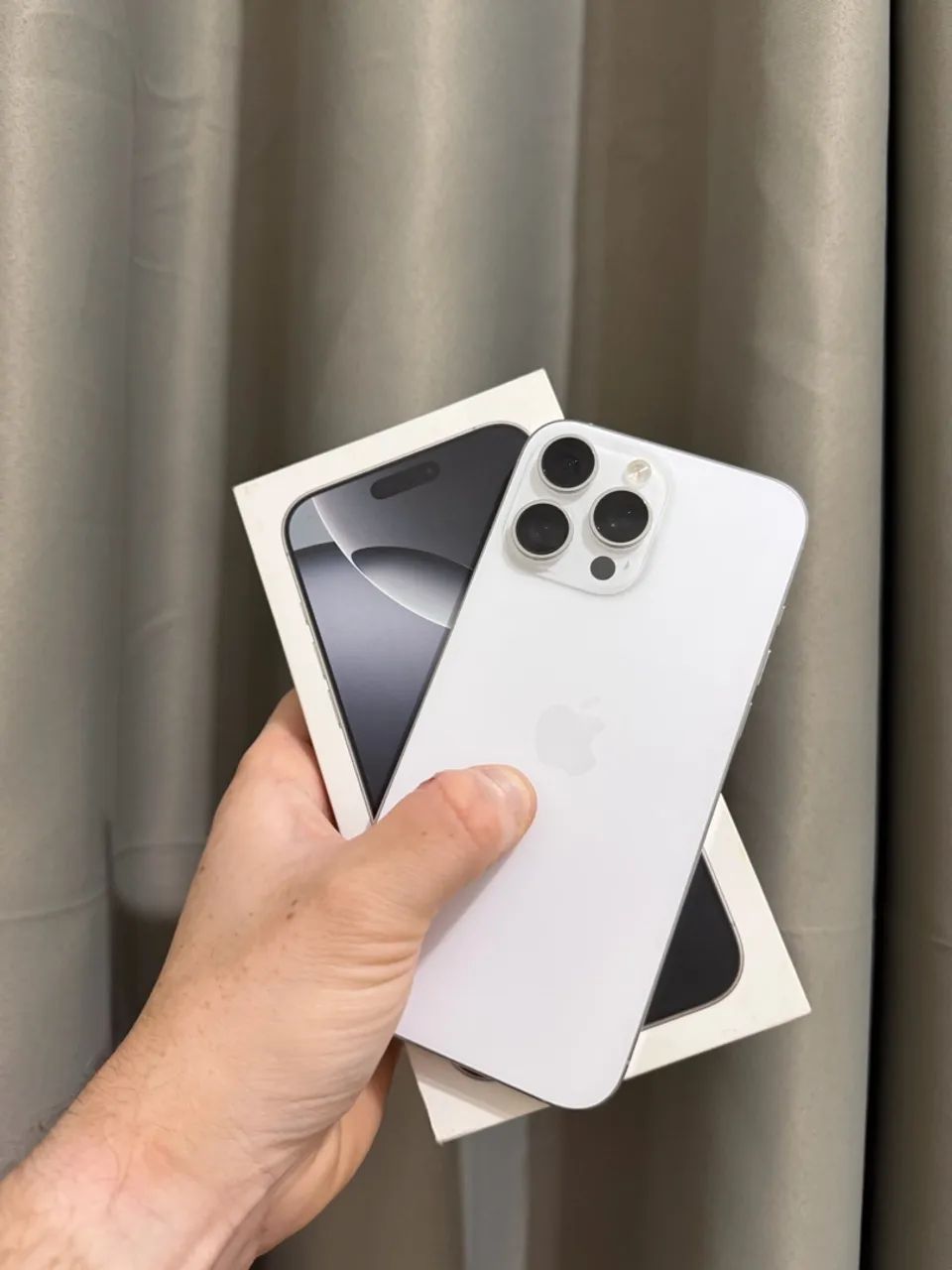 iPhone 16 pro Max 