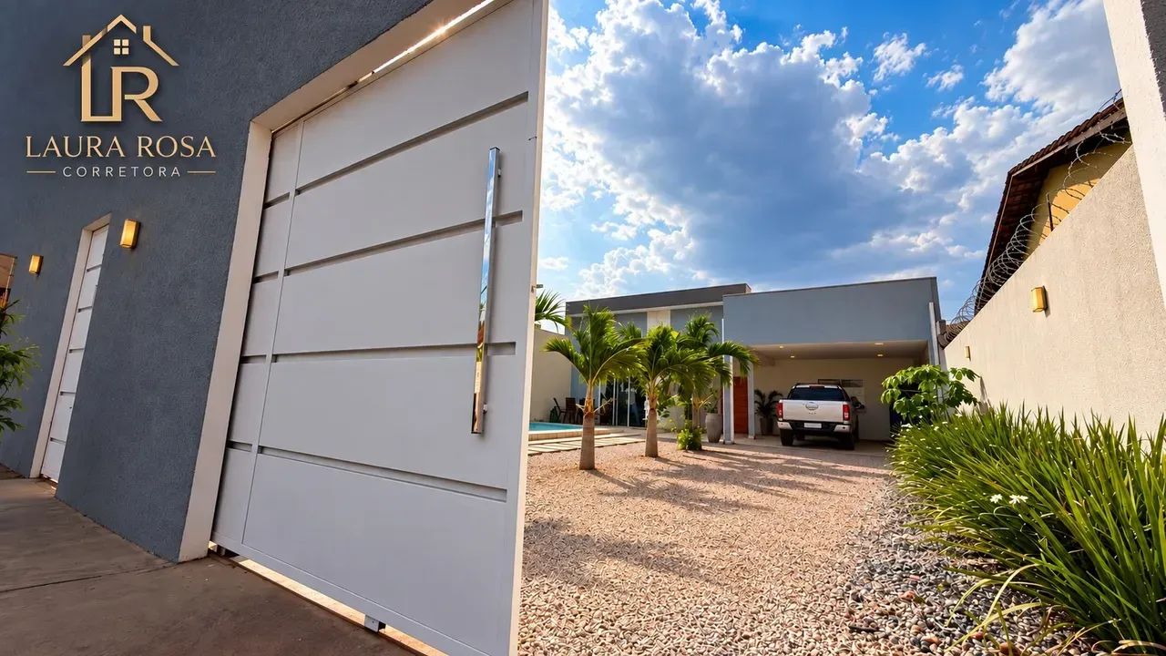 Casa Ampla a Venda com Piscina