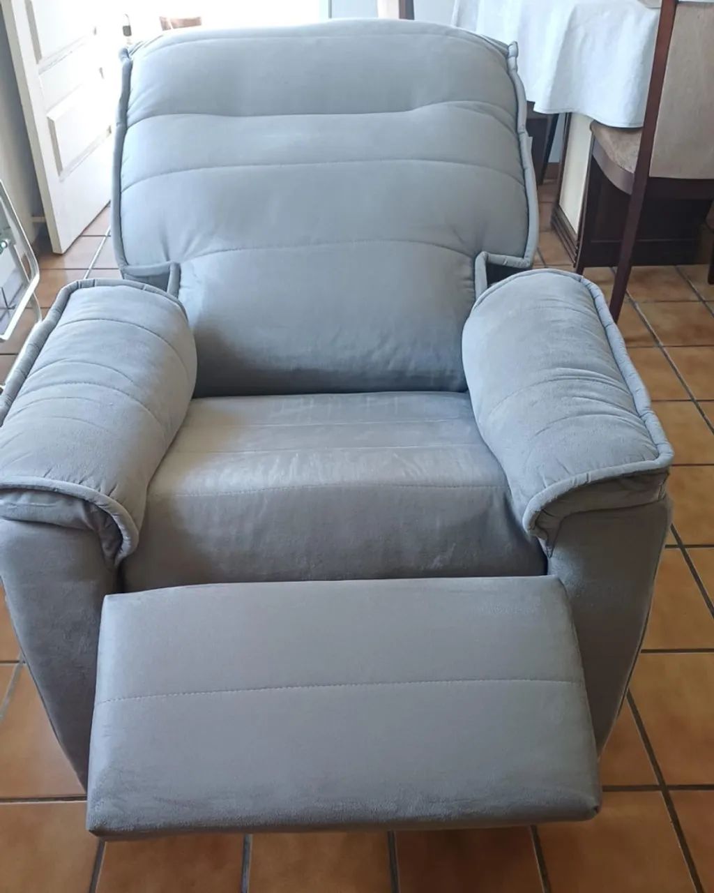 Poltrona reclinável