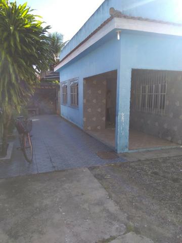 Casa 2 quartos 1 Suíte - Excelente localização - Centro Itaguaí