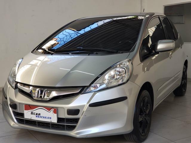 Fit lx 1.4 automático c/ apenas 46 mil km