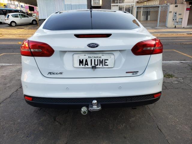 Ford Focus fastback SE plus sedã 2.0 15/16 flex aut. branco - Foto 5