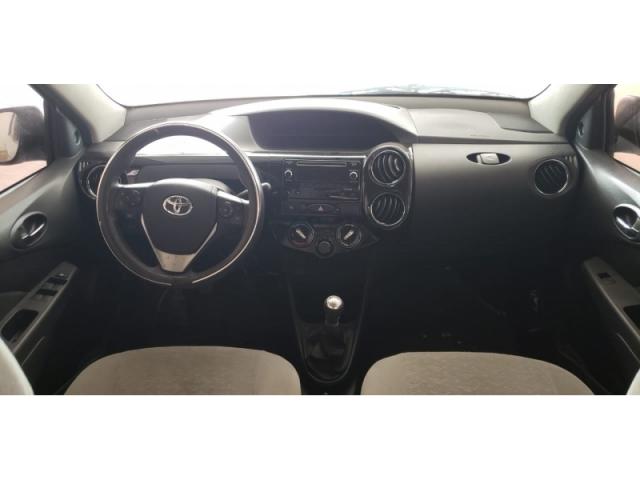 TOYOTA ETIOS 1.5 XS SEDAN 16V FLEX 4P 2016 - Foto 7