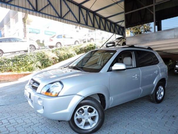2.0 MPFI GLS 16V 143CV 2WD FLEX 4P AUT