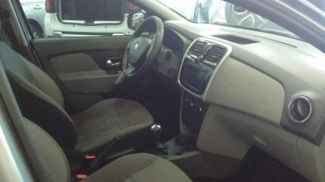 RENAULT LOGAN EXPRESSION NOVA SÉRIE 1.6 8V EASYR HIPOWER FLEX Prata 2014/2015 - Foto 14