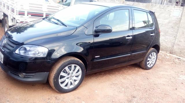 Fox trend 1.0 completo modelo 2010