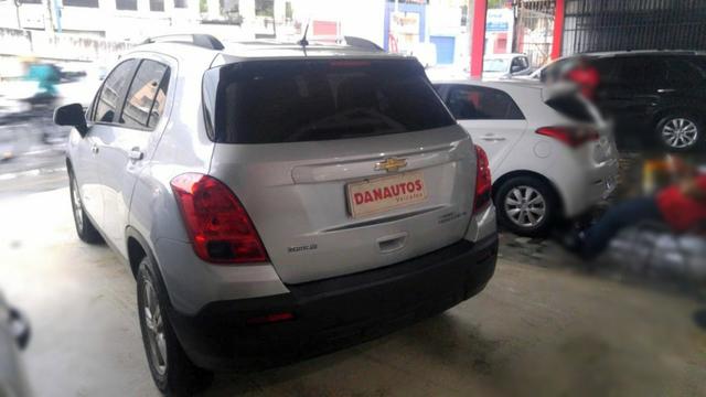 Tracker 1.8 Lt Automática Flex 2016 - Foto 2