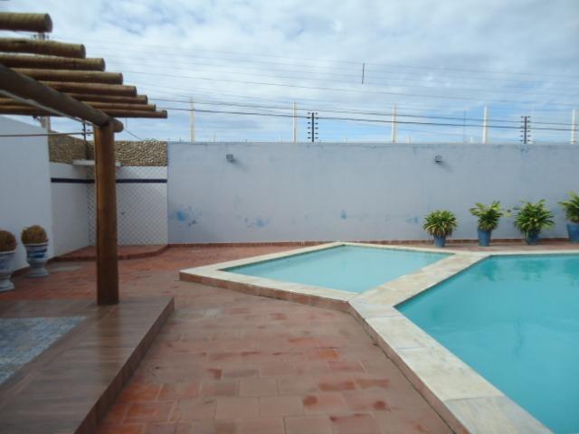 Casa usada de excelente padrão em Petrolina! - Foto 2