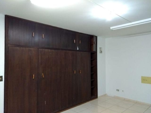 Sobrado com elevador em região de clinicas e hospitais com 580m² próximo da Av. Curitiba - Foto 9