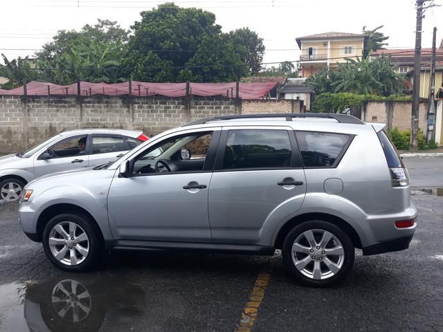 Mitsubishi Outlander - Foto 15