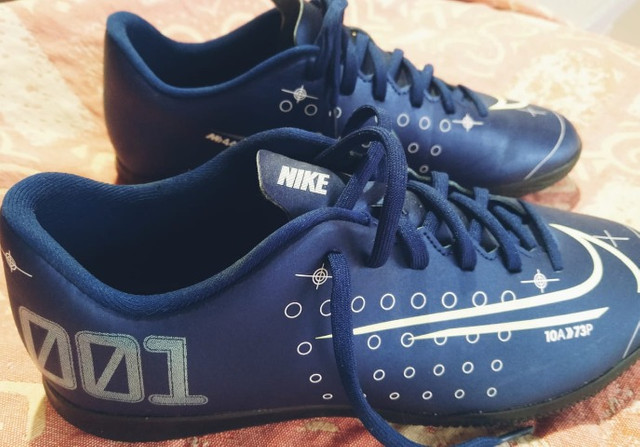 society quadra nike