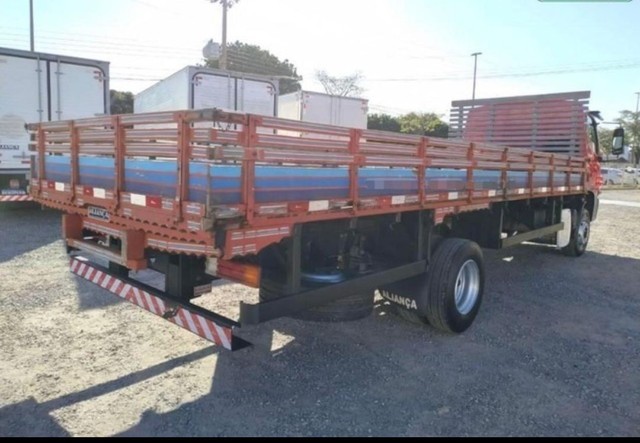 CAMINHÃO ACCELO 1016