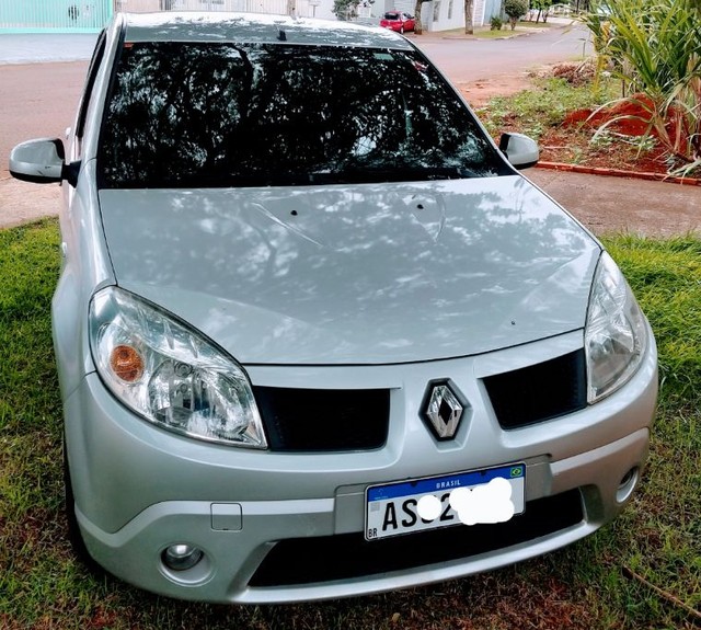 SANDERO 1.6 COMPLETO.