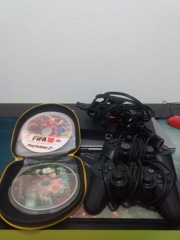 Sony Playstation 2, com 2 controles, memory card e 9 jogos