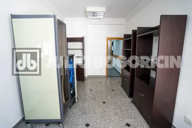Rua da Quitanda Centro do Rio Andar corrido Conjunto de salas Garagem VLT Metro - Foto 4