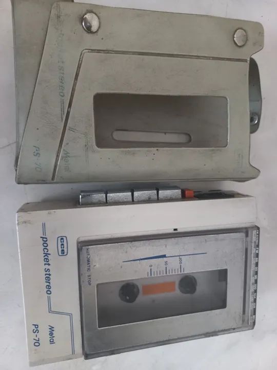 Walkman antigo CCE pocket stereo PS 70 para arrumar  - Foto 5