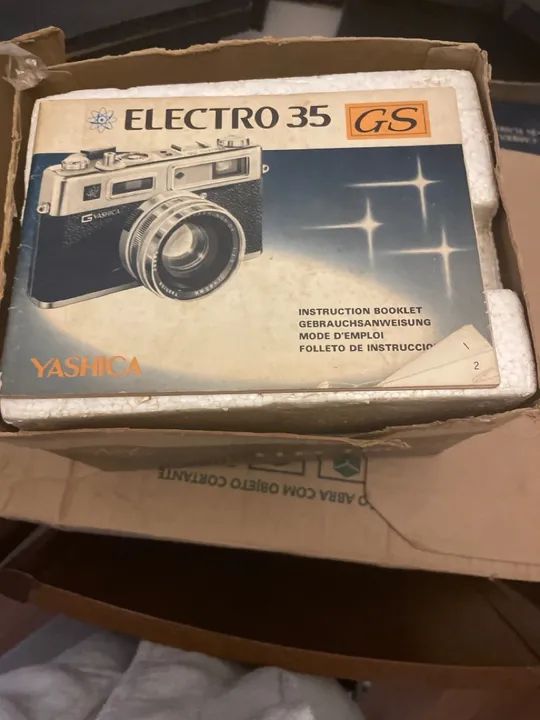 Camera Yashica Electro 35 mm IMPECÁVEL 