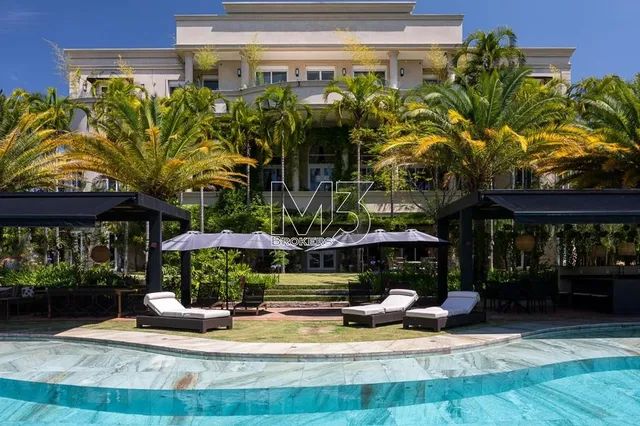 Casa à venda em Valinhos, Village Sans Souci, com 5 suítes, com 2700 m²