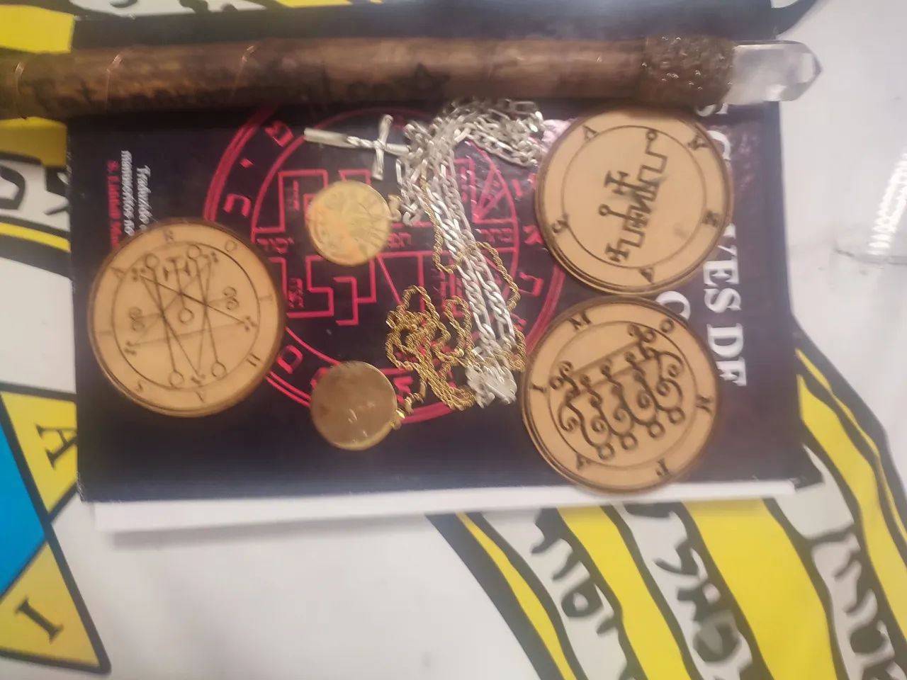 Livro, Magia ? gotia Angélica  - Foto 2