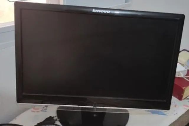 Monitor Lenovo D1960WA 19" Wide Base Fixa VGA - Foto 3
