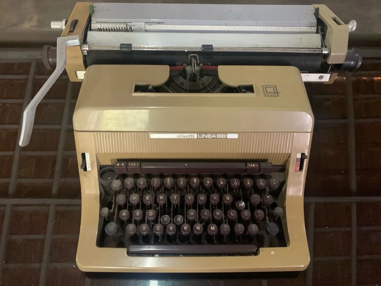 Máquina de Escrever - olivetti Linea 88