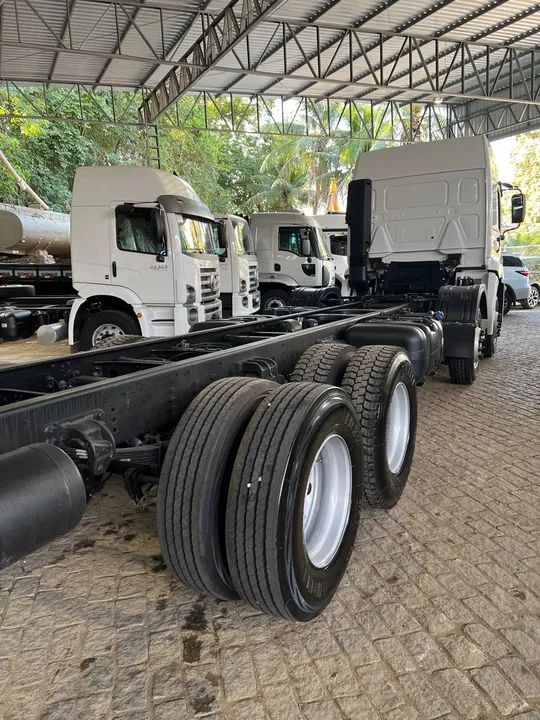 VW 26.280 6x4 Chassi 2023 O KM sem Uso  - Foto 6