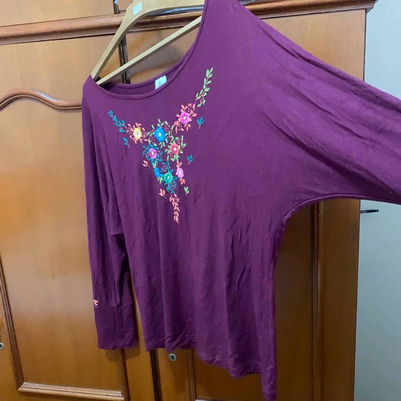 Camiseta Bordada Manda Longa - Tam G - nova! - Foto 3