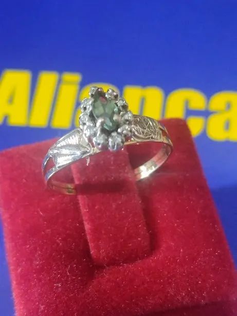 Anel Colação de Grau Formatura Feminino Aro Ouro 18 Kilates Cabeça Prata Peso 1.80 Gramas  - Foto 4