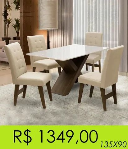 Mesa com 4 cadeiras