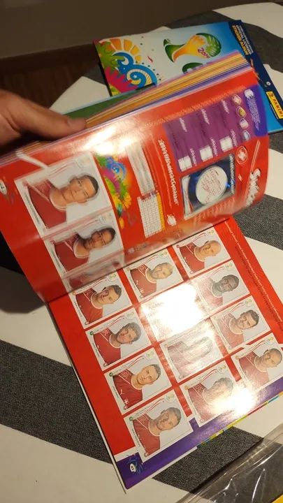 Álbum da Copa 2014 do Brasil completo em capadura - Foto 4