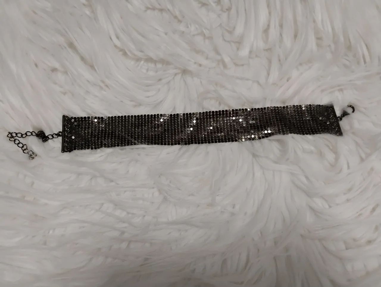Gargantilha choker 