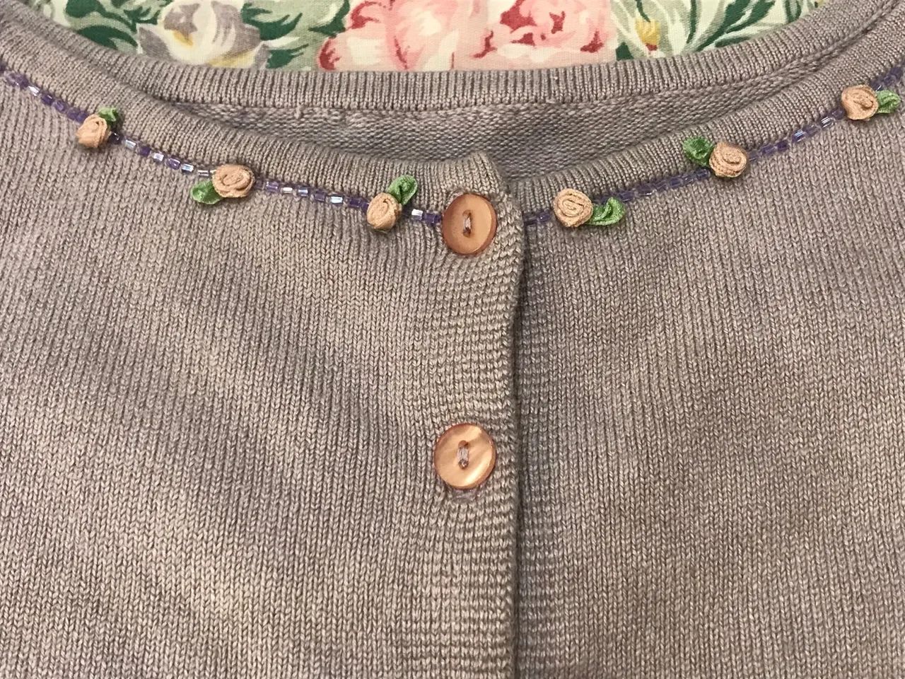 Lindo cardigan lilás em tricô de linha tamanho p - Foto 5