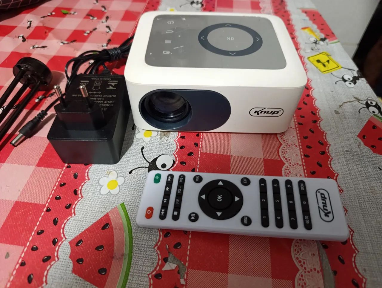 Retro projetor Knup pj003, novo e testado  - Foto 4