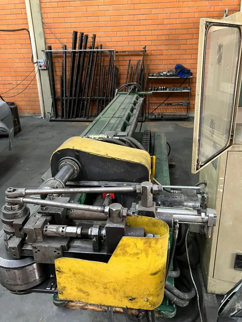 Curvadora de Tubos CNC - Foto 3