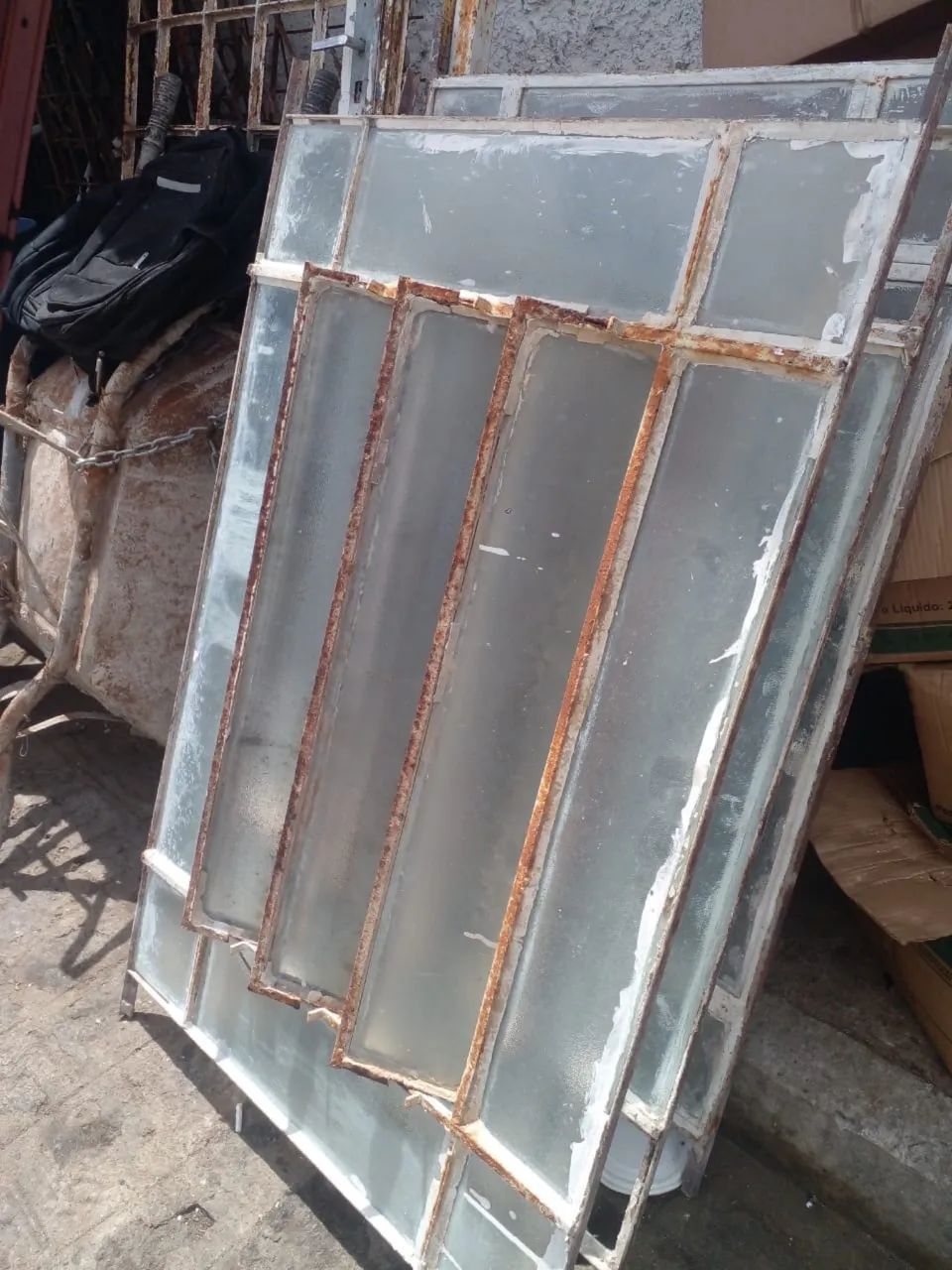 Janela basculante 1,20 x 80 seminovo