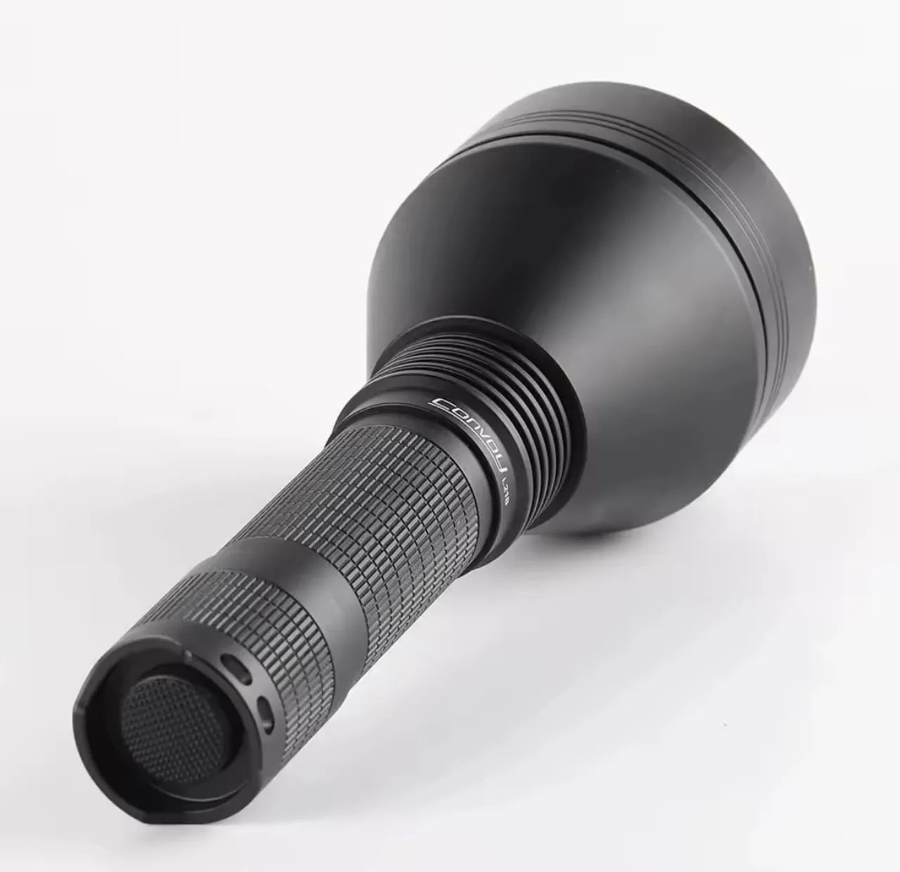 Convoy l21b sst40 lanterna led