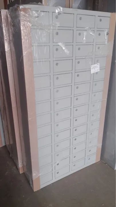 Lockers porta celular com 56 portas com chave  - Foto 2