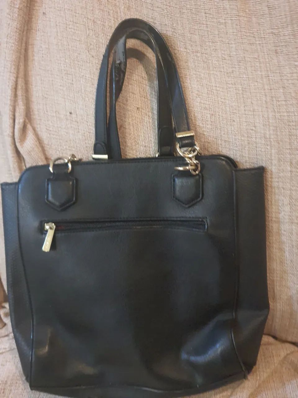 Bolsa feminina ótimo estado RAFITTINIY - Foto 2