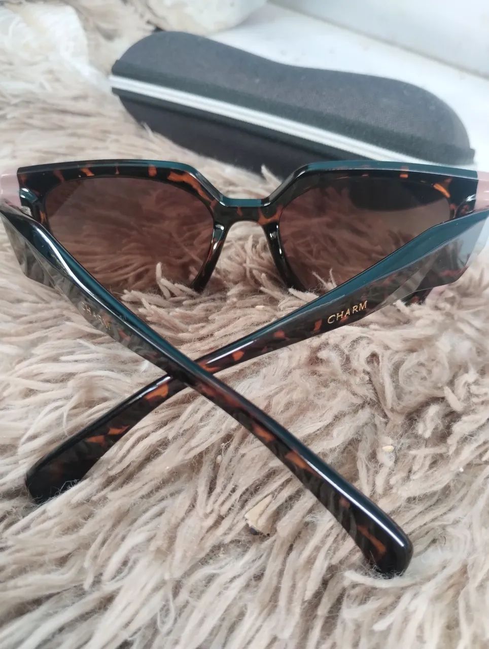 Óculos de sol Feminino - Comprado em Ótica  - Foto 4