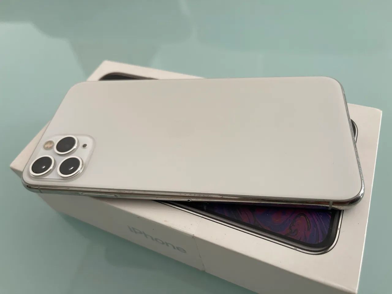 iPhone 11 Pro MAX 64gb - Celulares e Smartphones - Praia de