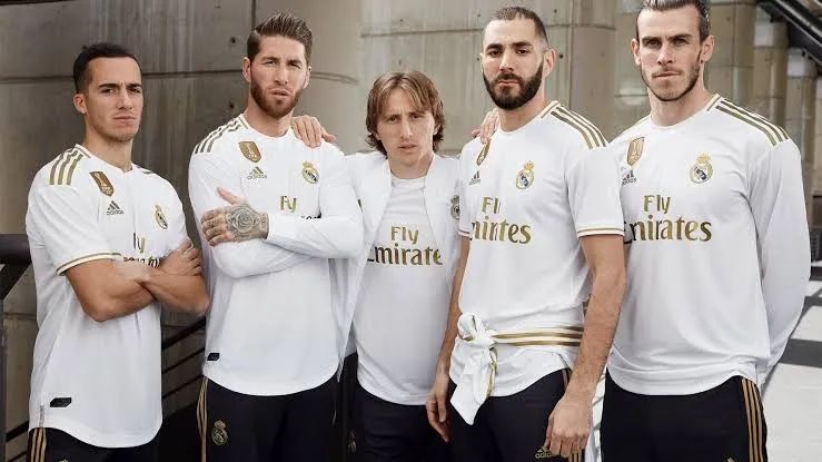 Camisa Real Madrid Espanha 2019/2020 Ronaldo CR7 Modric Original - Foto 5