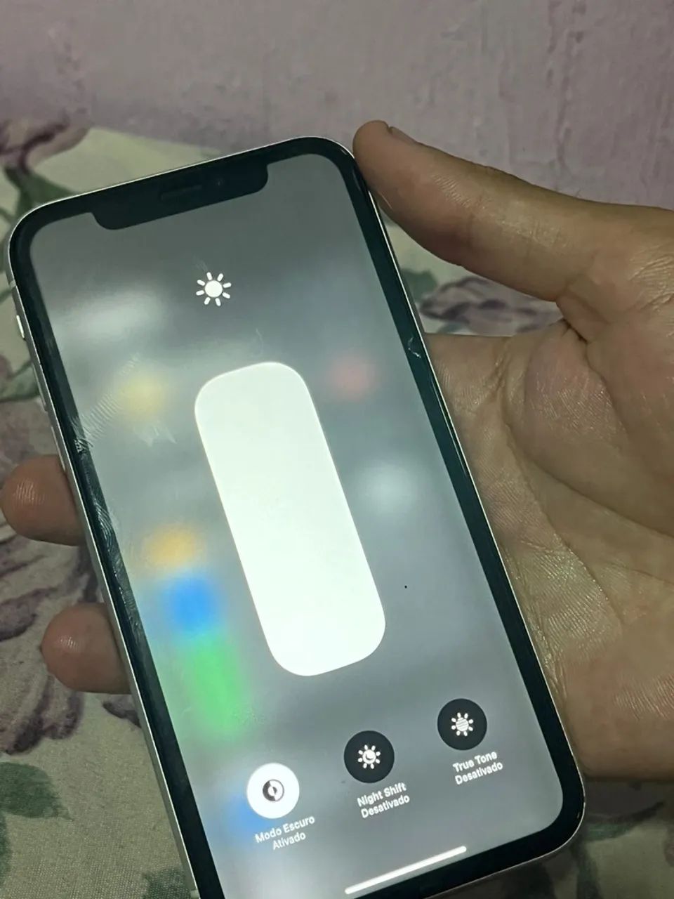 Vendo iPhone XR branco  - Foto 3