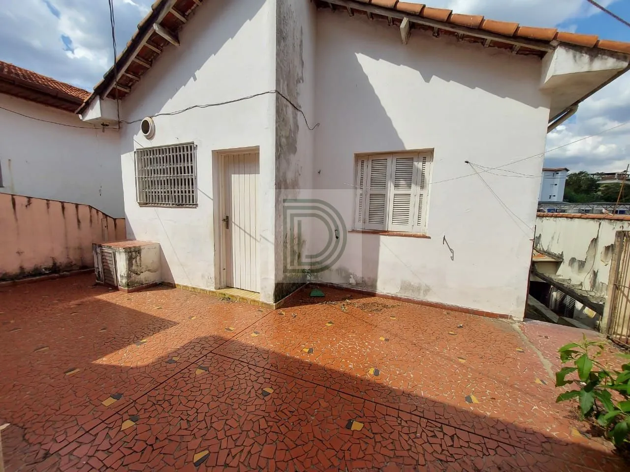 Belo sobrado na Vila Indiana, próximo a USP e ao metrô Butantã