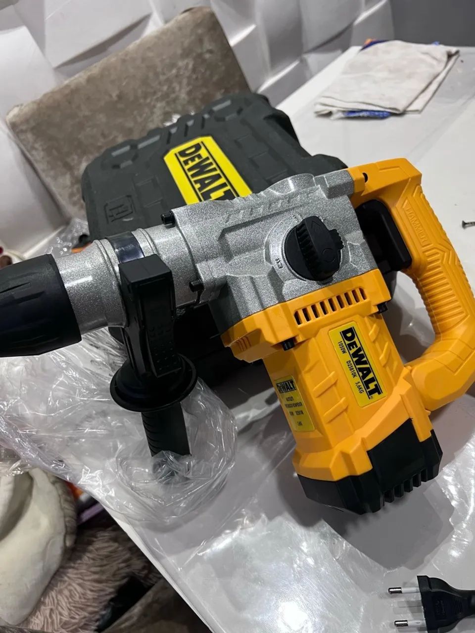 MARTELETE 6KG DEWALT NOVO COMPLETO, zap: * - Foto 4