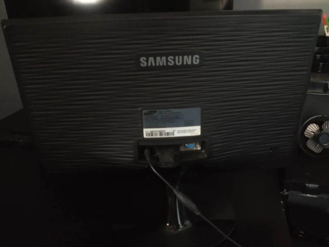 Monitor Samsung 14 LCD - Foto 3