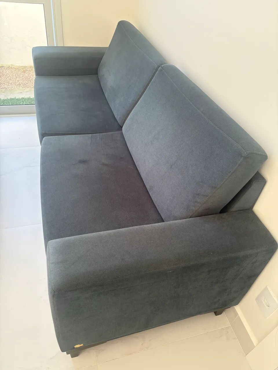 Sofá almofadas com molas 3 lugares - Foto 2