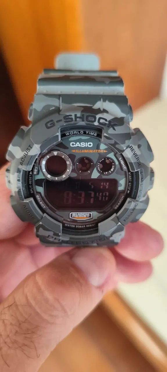 Relógio Casio G-Shock GD 120 camuflado