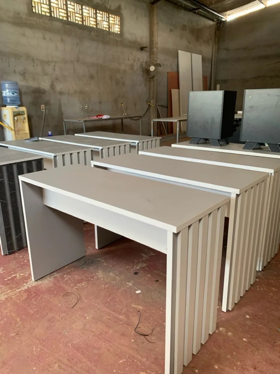 Mesas em cores iguais - Foto 3