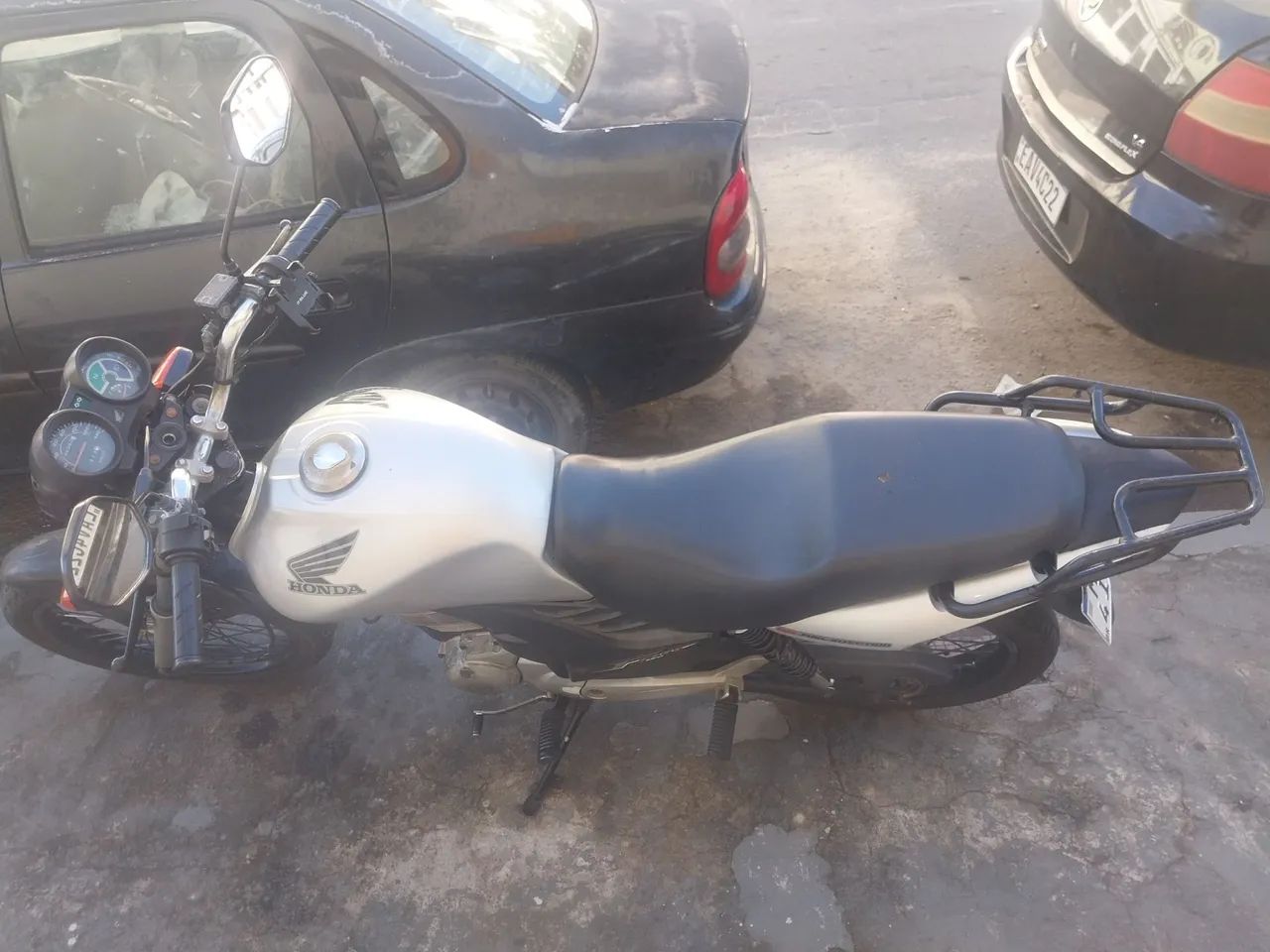 Honda CG 150- Moto em ótimo estado! - Foto 5