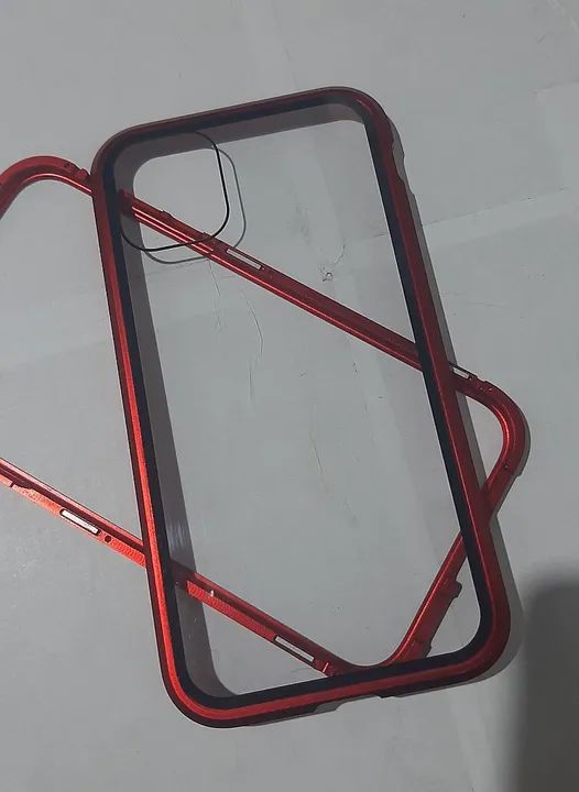 Capinha Magnética para iPhone 11, leia a descrição - Foto 2
